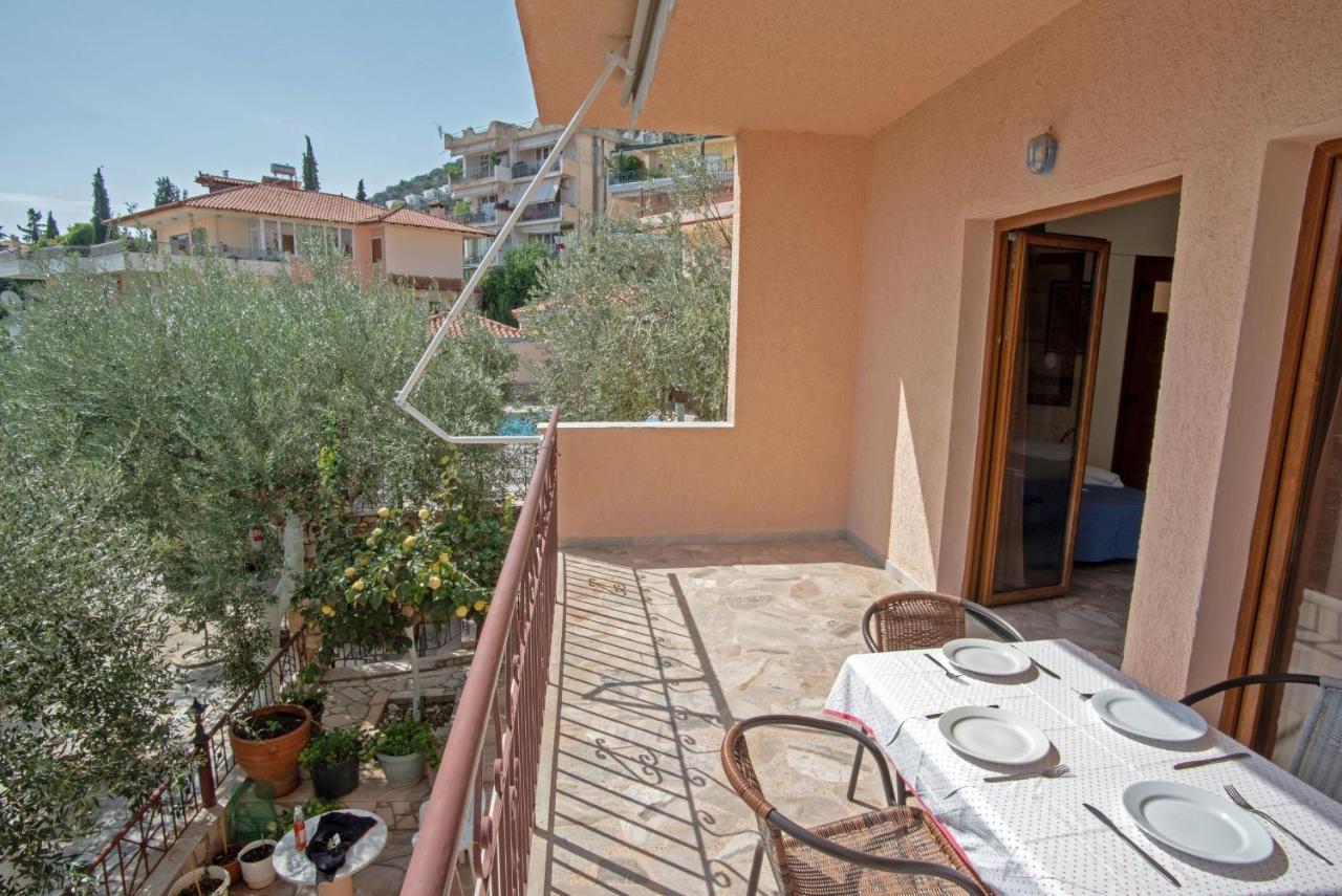 Kleoni Club Apartments Tolo Exterior photo