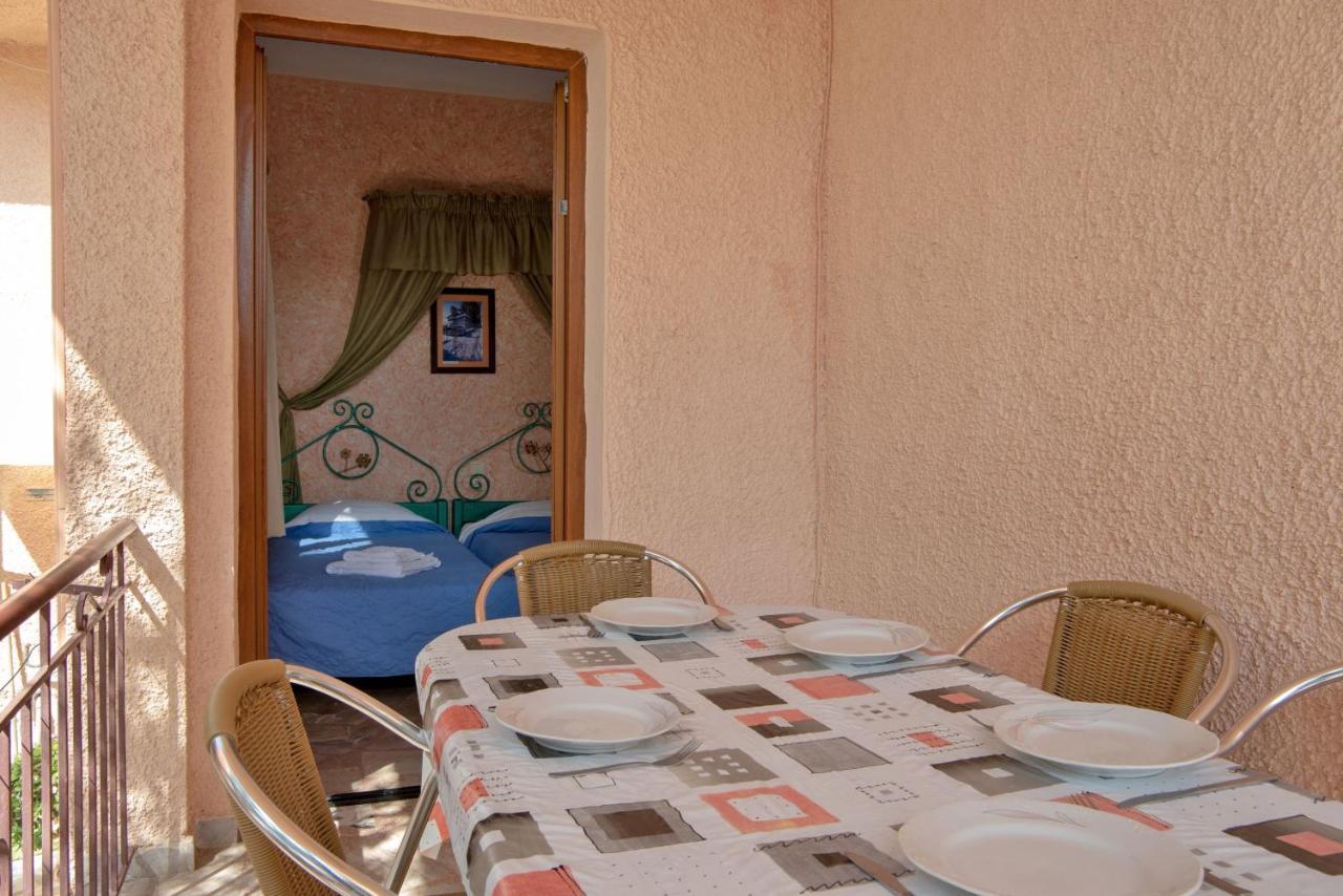 Kleoni Club Apartments Tolo Exterior photo