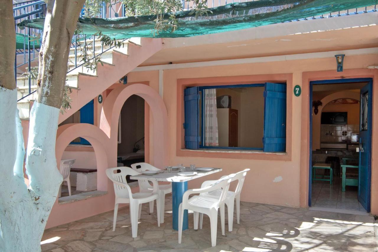 Kleoni Club Apartments Tolo Exterior photo